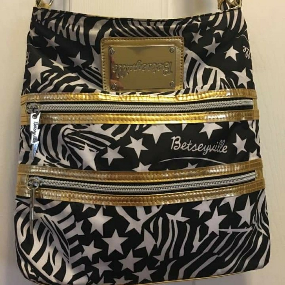 Betsey Johnson purse